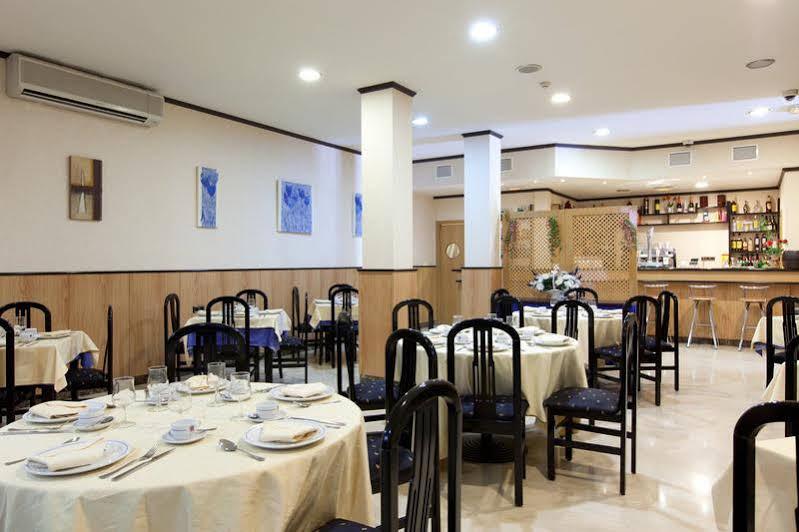 Hotel Ciudad De נבלקרנרו מראה חיצוני תמונה